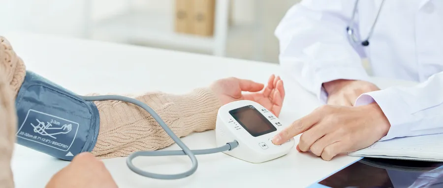 国家首提「银发经济」,慢病管理赛道爆发 国家首提「银发经济」,慢病管理赛道爆发